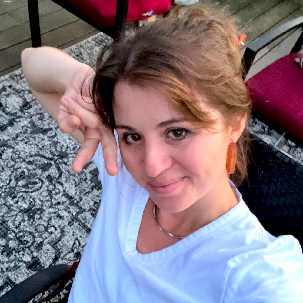 Meet your Posher, Laura